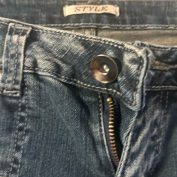 Style Embroidered straight Leg Boot cut Jeans Denim Rooster Floral size 4 - Picture 2 of 7